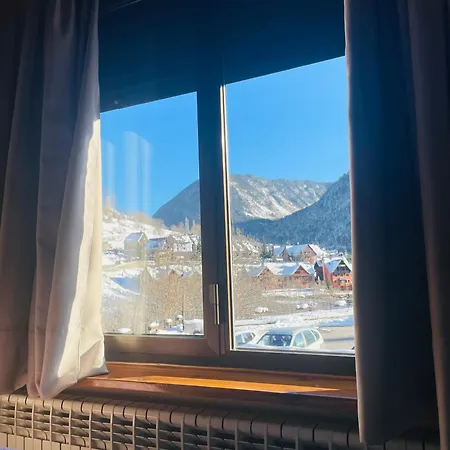 ゲストハウス Escuils 2*