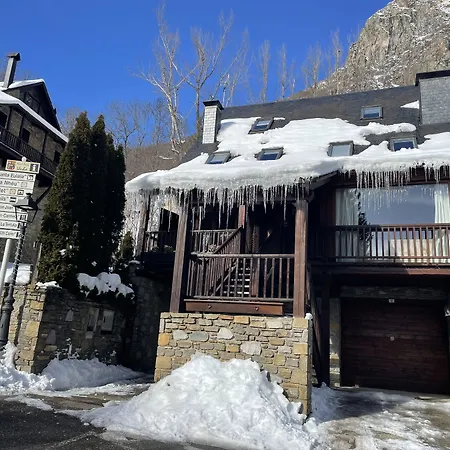 Escuils ゲストハウス Unha